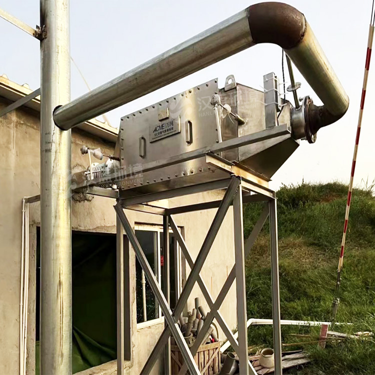 萬(wàn)純SCR脫硝系統(tǒng)-糞肥沼氣機(jī)組脫硝