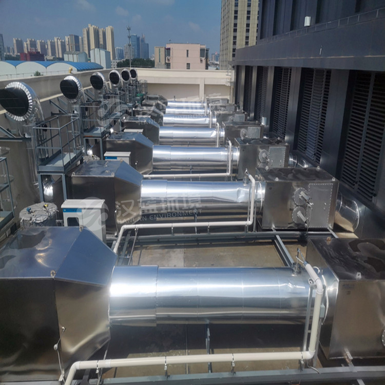 萬純發電機組尾氣凈化器-黑煙凈化和NOX處理